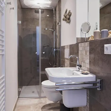 Bernstein Kattegat 21 * Büsum